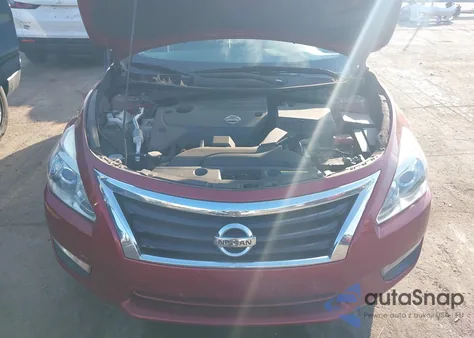 2015 Nissan Altima 2.5 S z USA, uszkodzony, nr VIN 1N4AL3AP8FC567742